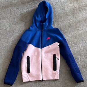 Nike Tech Men’s Small Two-Tone Blue and Pink Hoodie Jacket. Excellent Condition